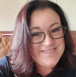 Meet your Posher, Tina